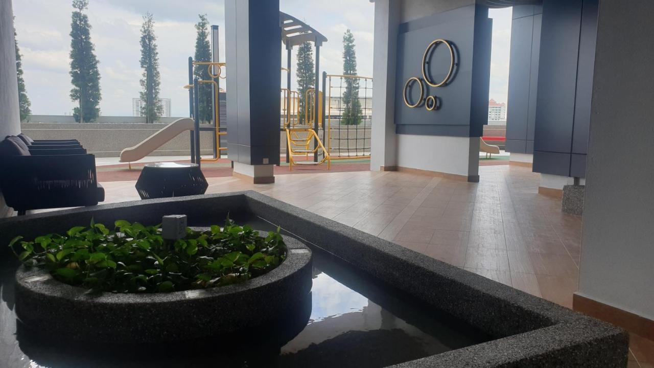 Prestige Troika Luxury Stay Kota Bharu Eksteriør billede